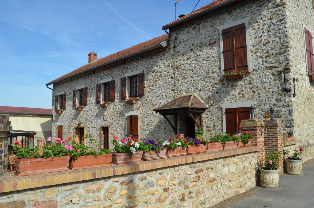 Chambres D'Hotes & Champagne Douard La Chapelle-Monthodon Exterior photo